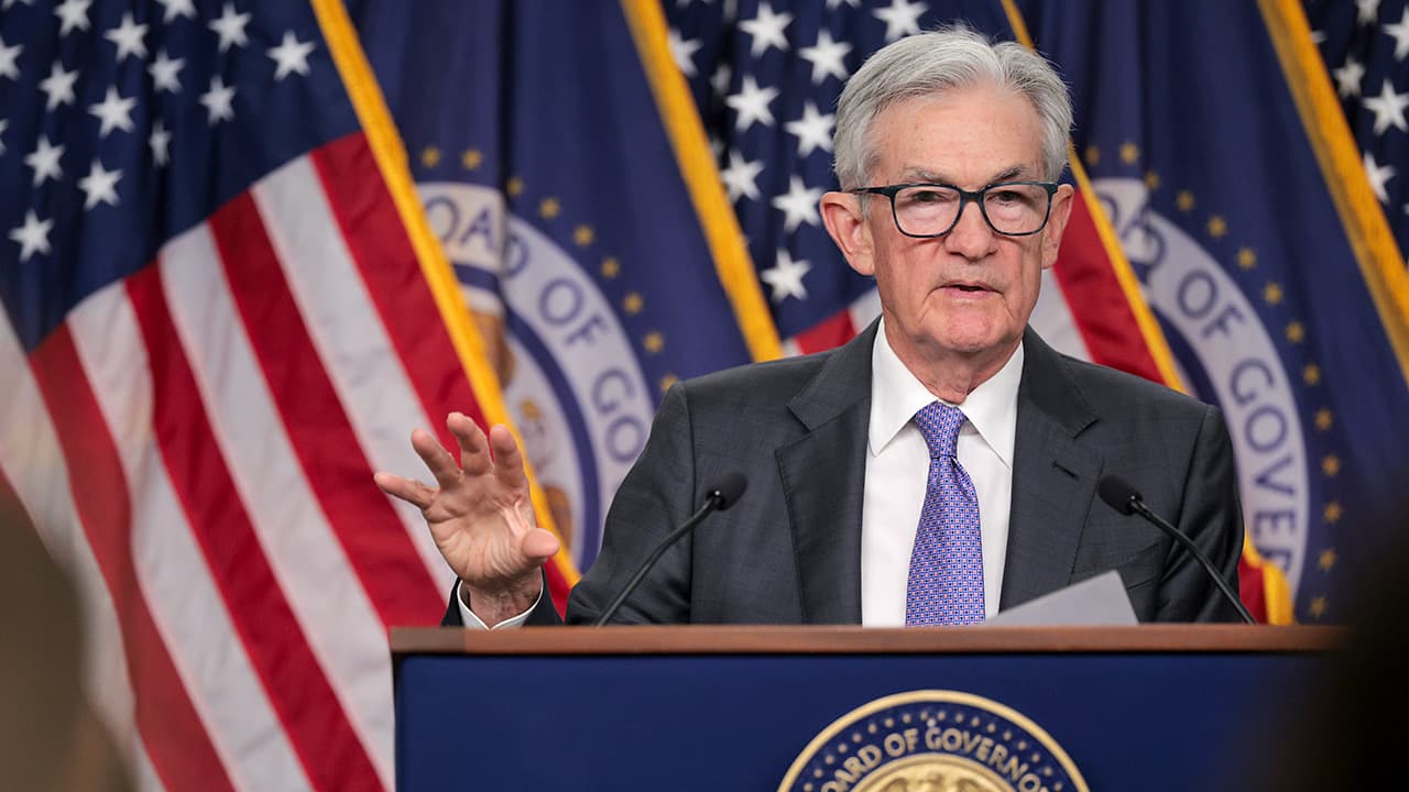 Federal Reserve holds interest rates steady