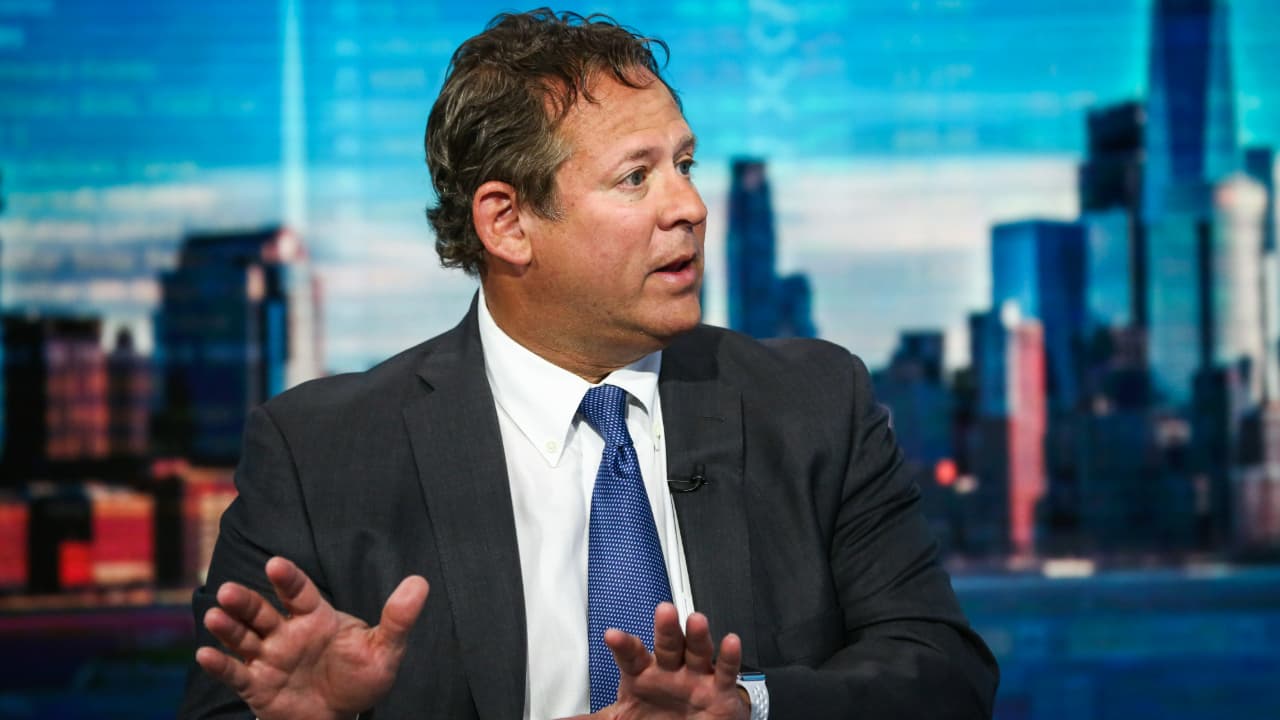 Rick Rieder discusses Fed profitability, monetary policy stability during interview for chair role