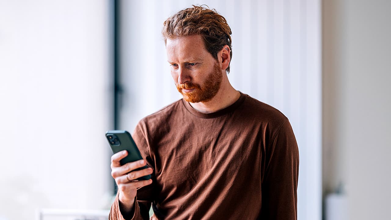 X creators must disclose AI-generated armed conflict videos or face consequences