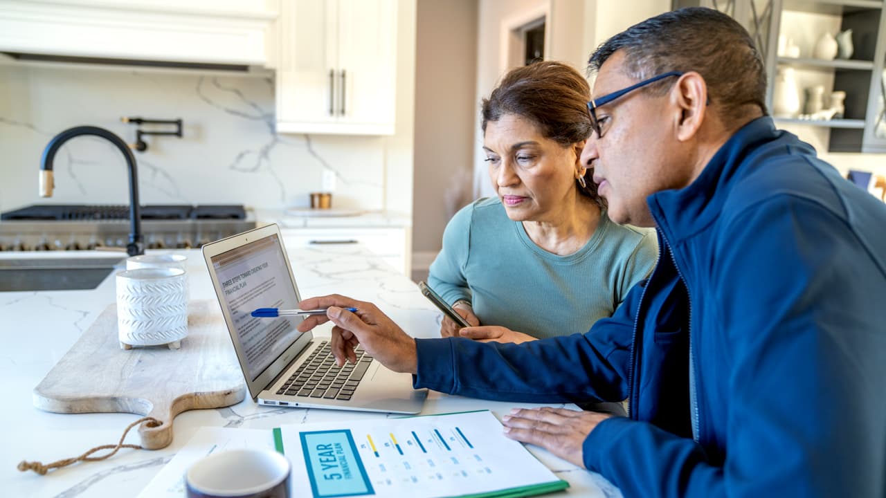 Americans' retirement savings grow as more families participate in plans